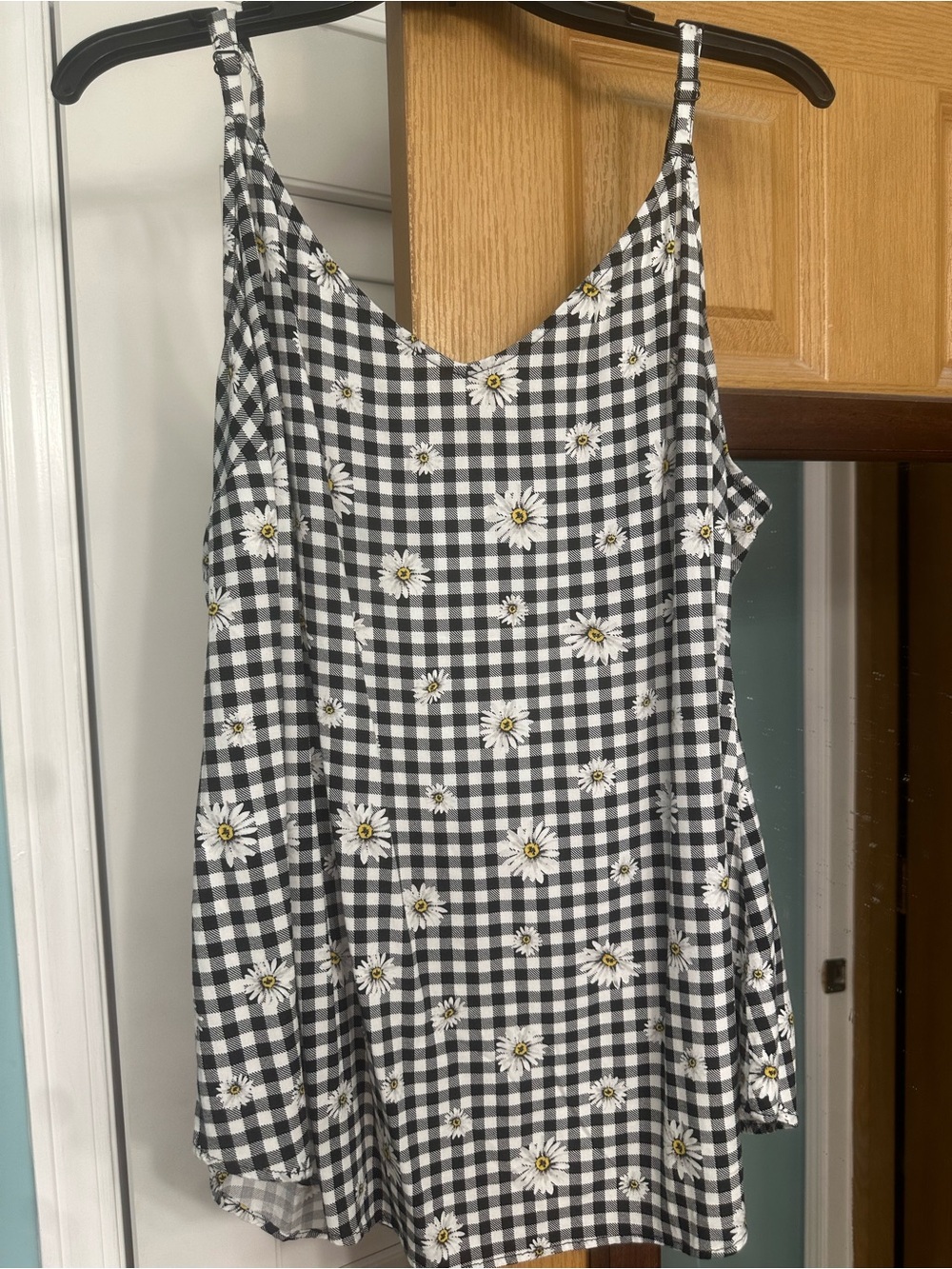 Torrid Black & White Gingham Daisy Slip Cami